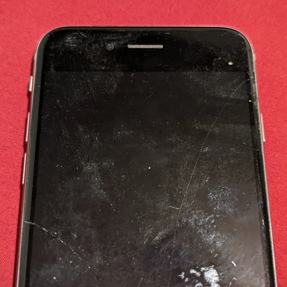 iPhone 6 (A1549) - 16 GB #21 (For parts)***